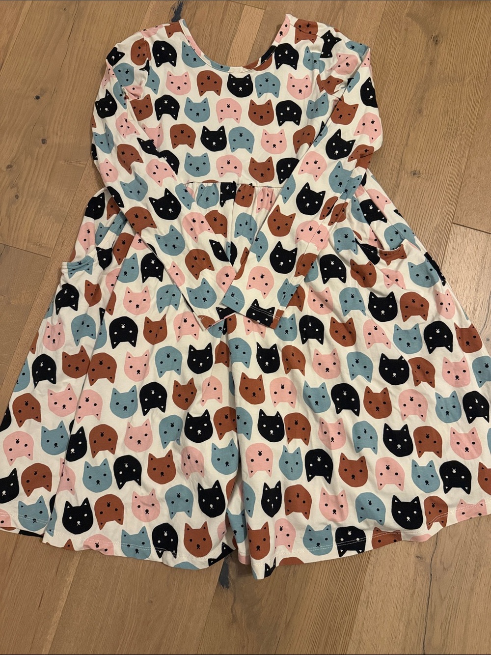 Hanna Andersson Girls' Cat Print Cotton Long Sleeve Dress with pockets